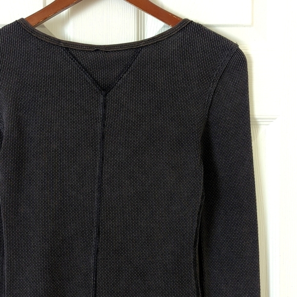 We The Free Art School Textured Thermal Knit Cuff Long Sleeve V-neck Top Gray S - Picture 10 of 10
